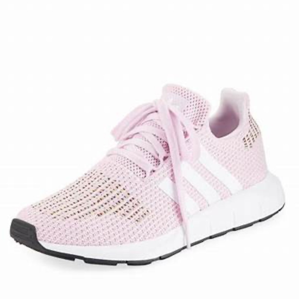ADIDAS SWIFT RUN size 7
Aero Pink/ Ftw White/ Core Black